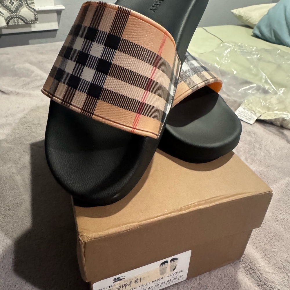 Burberry Check Pattern Slides with Black Sole